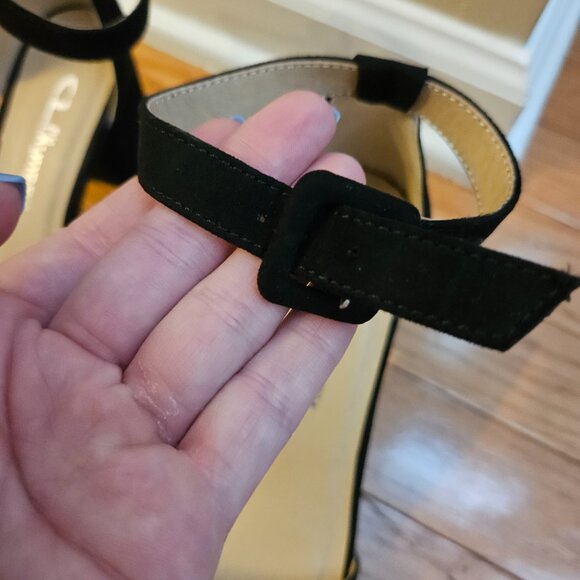 Open Toed Heels - Picture 8 of 8